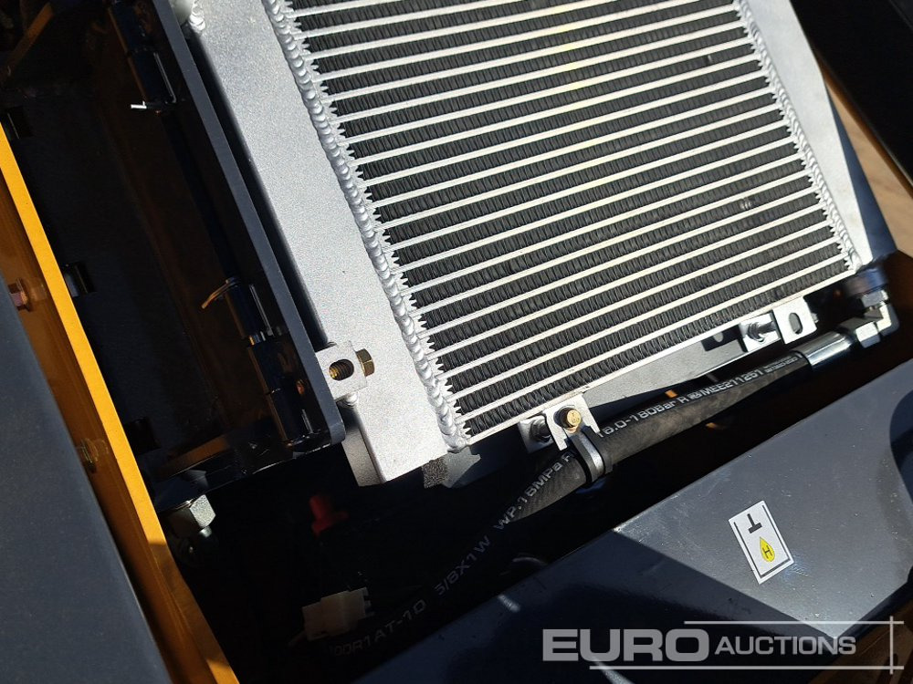 Mini chargeuse Unused 2025 Infront YF380: photos 21