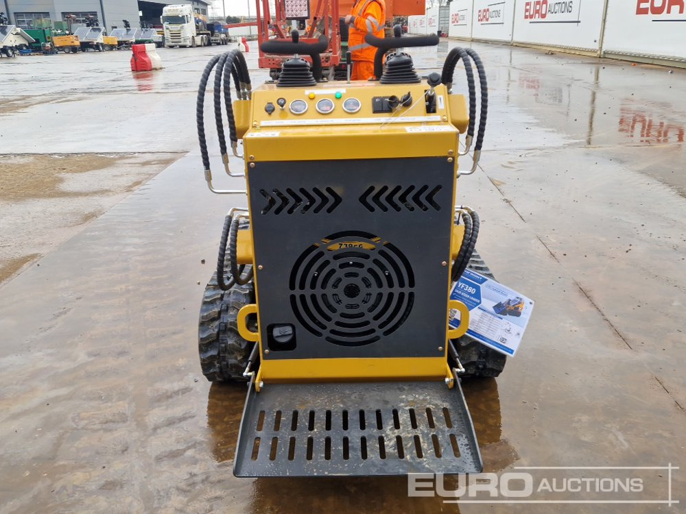 Unused 2025 Infront YF380 - Mini chargeuse: photos 4 Unused 2025 Infront YF380 - Mini chargeuse: photos 4