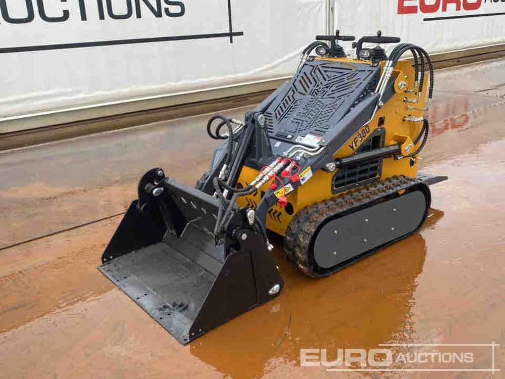 Unused 2025 Infront YF380 - Mini chargeuse: photos 1 Unused 2025 Infront YF380 - Mini chargeuse: photos 1