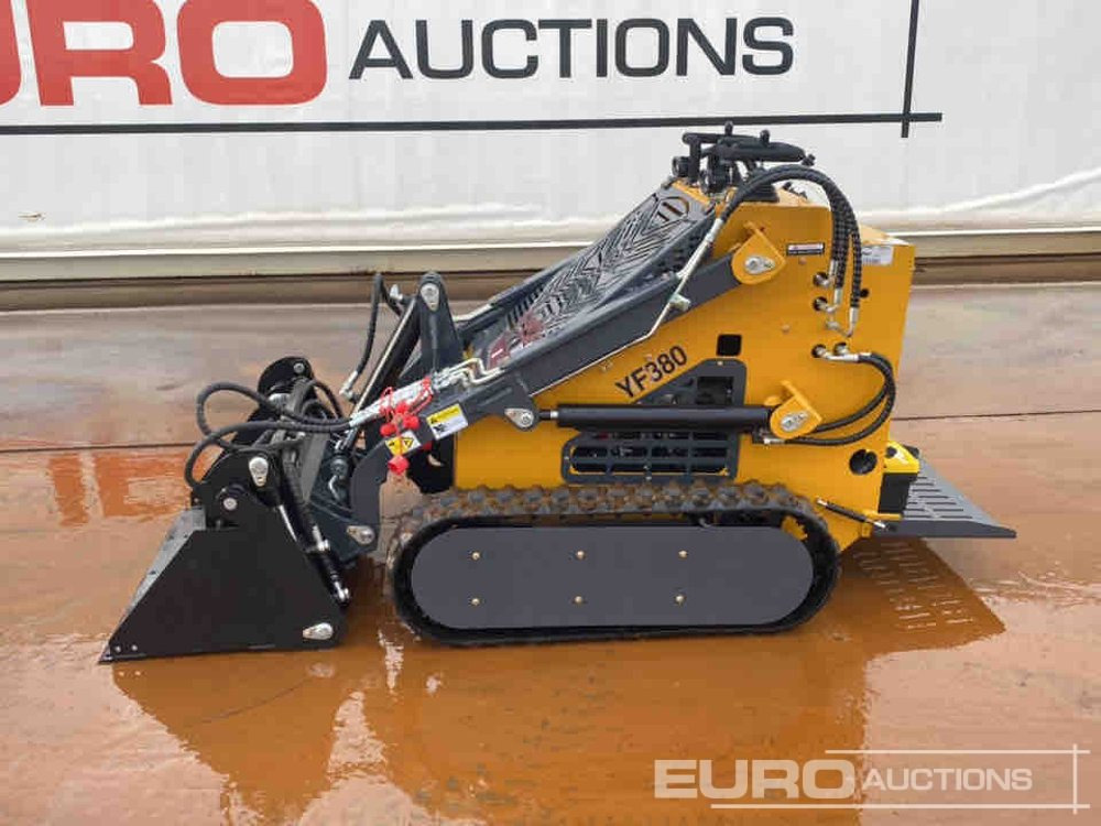 Unused 2025 Infront YF380 - Mini chargeuse: photos 2 Unused 2025 Infront YF380 - Mini chargeuse: photos 2