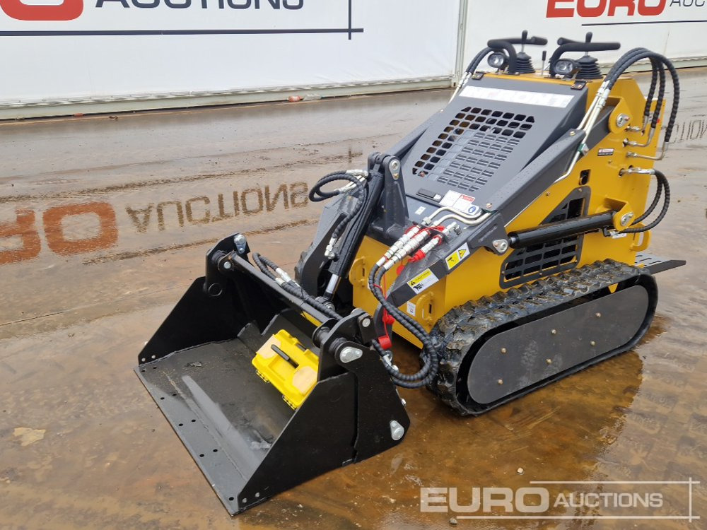 Unused 2025 Infront YF380 - Mini chargeuse: photos 1 Unused 2025 Infront YF380 - Mini chargeuse: photos 1