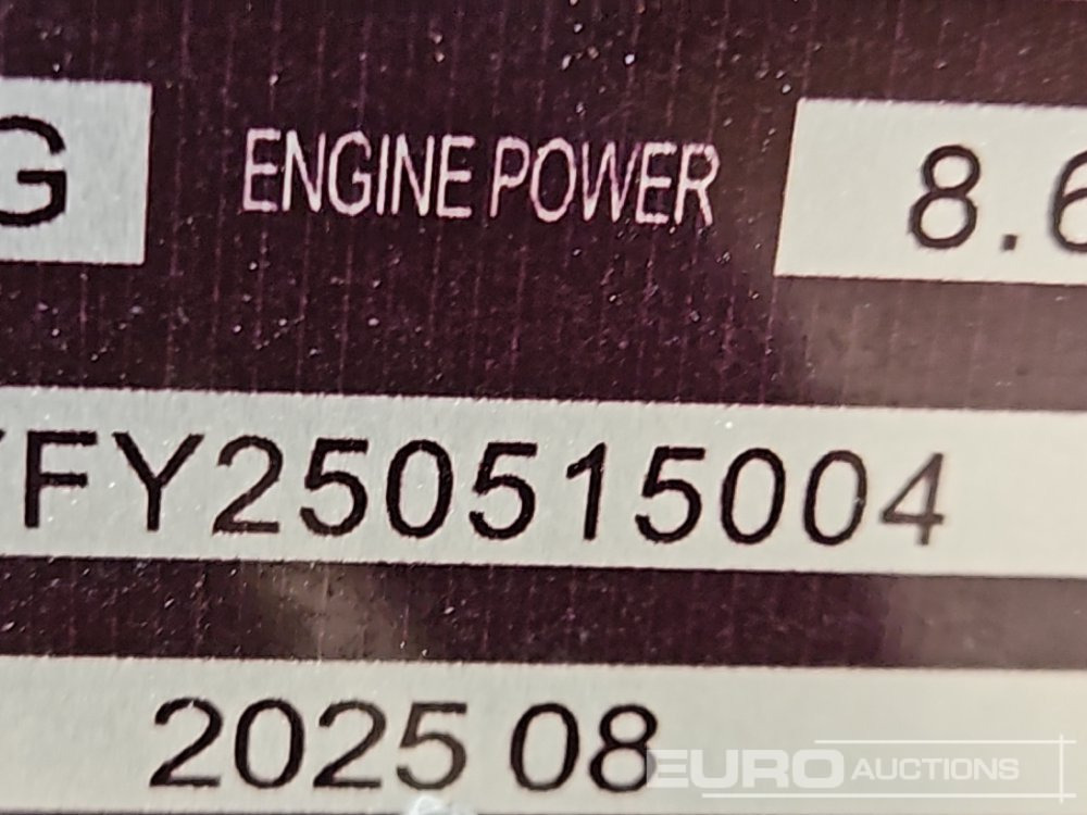 Unused 2025 Infront YF480 - Mini chargeuse: photos 2 Unused 2025 Infront YF480 - Mini chargeuse: photos 2