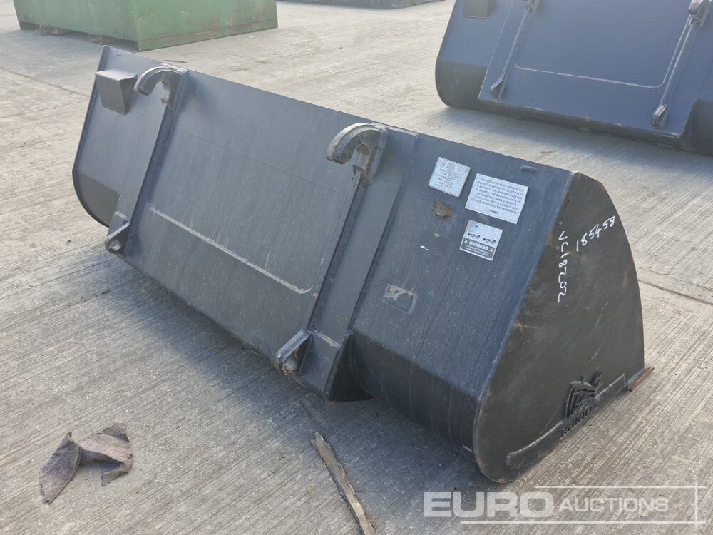 Unused 2025 Rhinox 90" Loading Bucket to suit Telehandler - Godet: photos 5 Unused 2025 Rhinox 90" Loading Bucket to suit Telehandler - Godet: photos 5