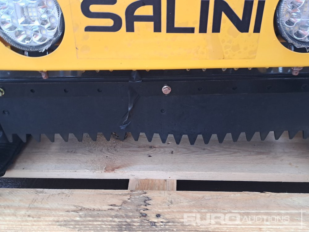 Motofaucheuse Unused 2025 Salini RC-900 Radio Controlled Tracked Lawnmower (Controls in Office): photos 15