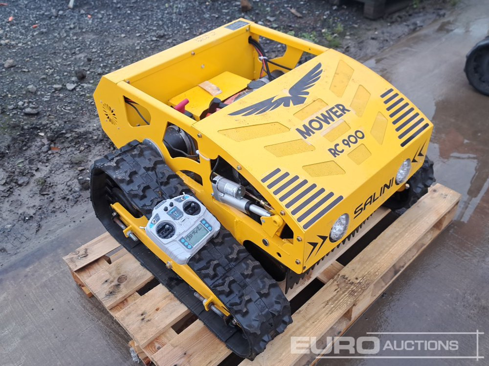 Motofaucheuse Unused 2025 Salini RC-900 Radio Controlled Tracked Lawnmower (Controls in Office): photos 7