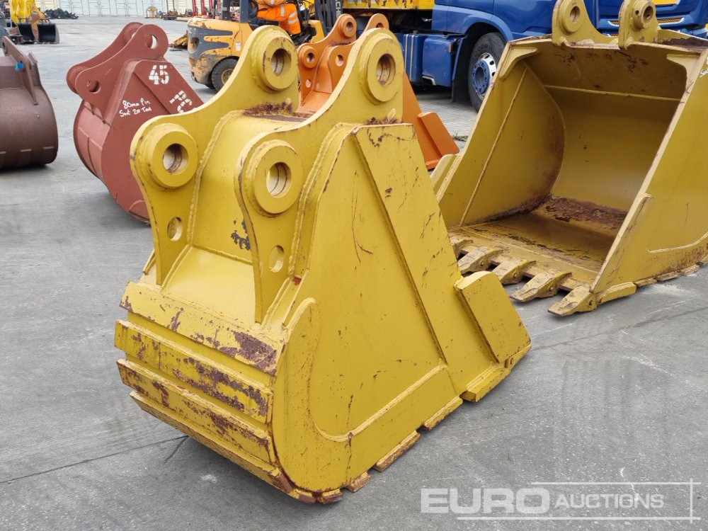 Unused 30" Digging Bucket 80mm Pin to suit 20 Ton Excavator - Godet: photos 5 Unused 30" Digging Bucket 80mm Pin to suit 20 Ton Excavator - Godet: photos 5