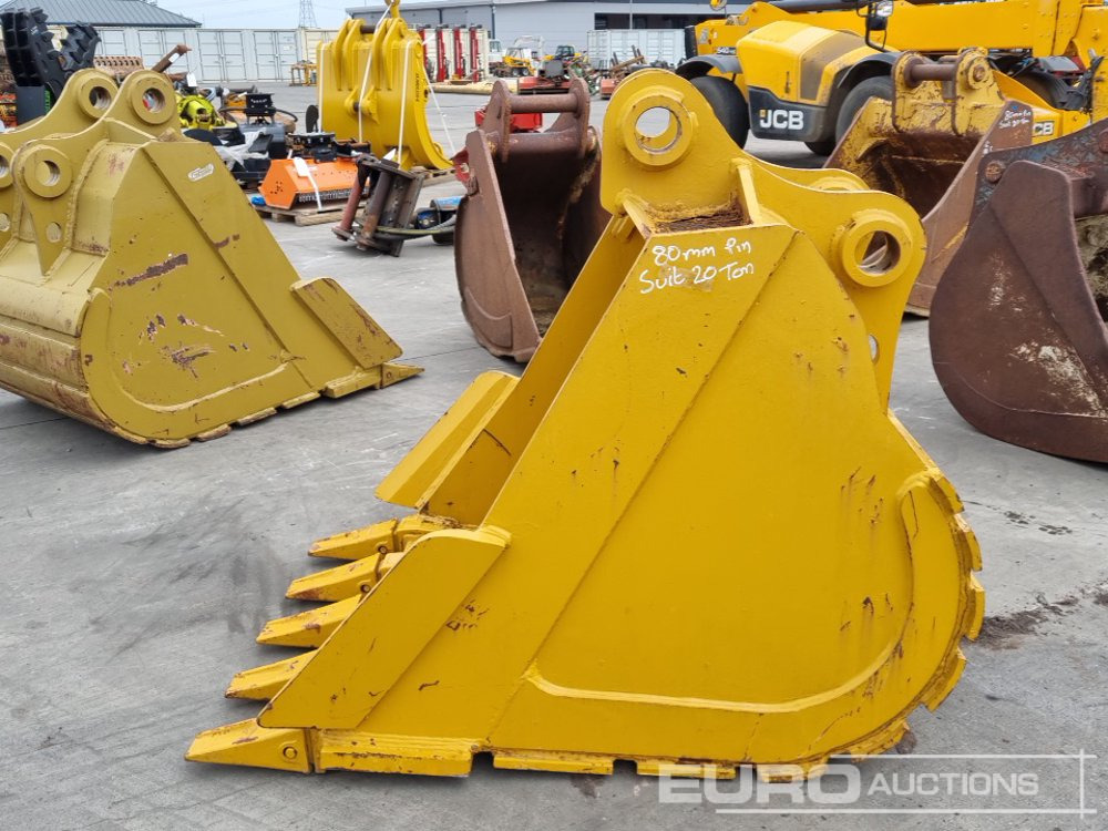 Unused 44" Digging Bucket 80mm Pin to suit 20 Ton Excavator - Godet: photos 2 Unused 44" Digging Bucket 80mm Pin to suit 20 Ton Excavator - Godet: photos 2