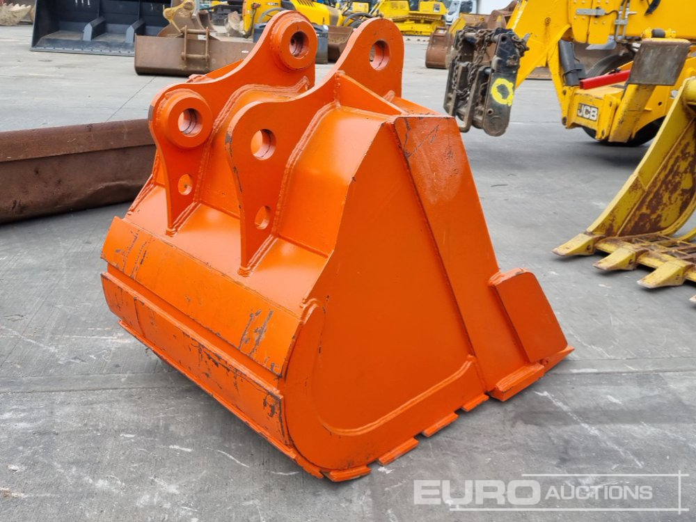 Unused 44" Digging Bucket 80mm Pin to suit 20 Ton Excavator - Godet: photos 4 Unused 44" Digging Bucket 80mm Pin to suit 20 Ton Excavator - Godet: photos 4