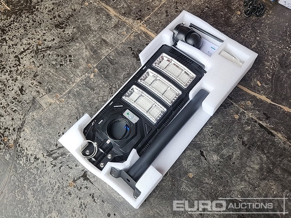 Unused AI Solar Security Camera & LED Light - Matériel de chantier: photos 3 Unused AI Solar Security Camera & LED Light - Matériel de chantier: photos 3