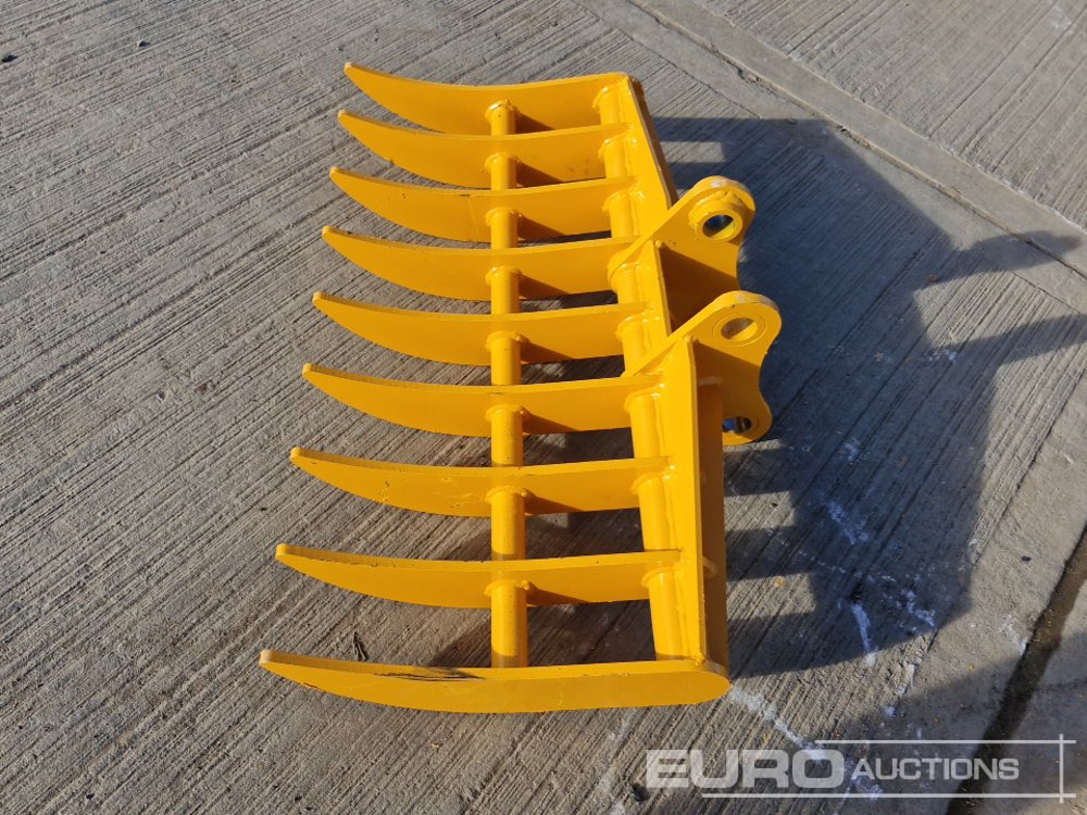 Unused Captok 38" Rake 40mm Pin to suit Mini Excavator - Godet: photos 2 Unused Captok 38" Rake 40mm Pin to suit Mini Excavator - Godet: photos 2