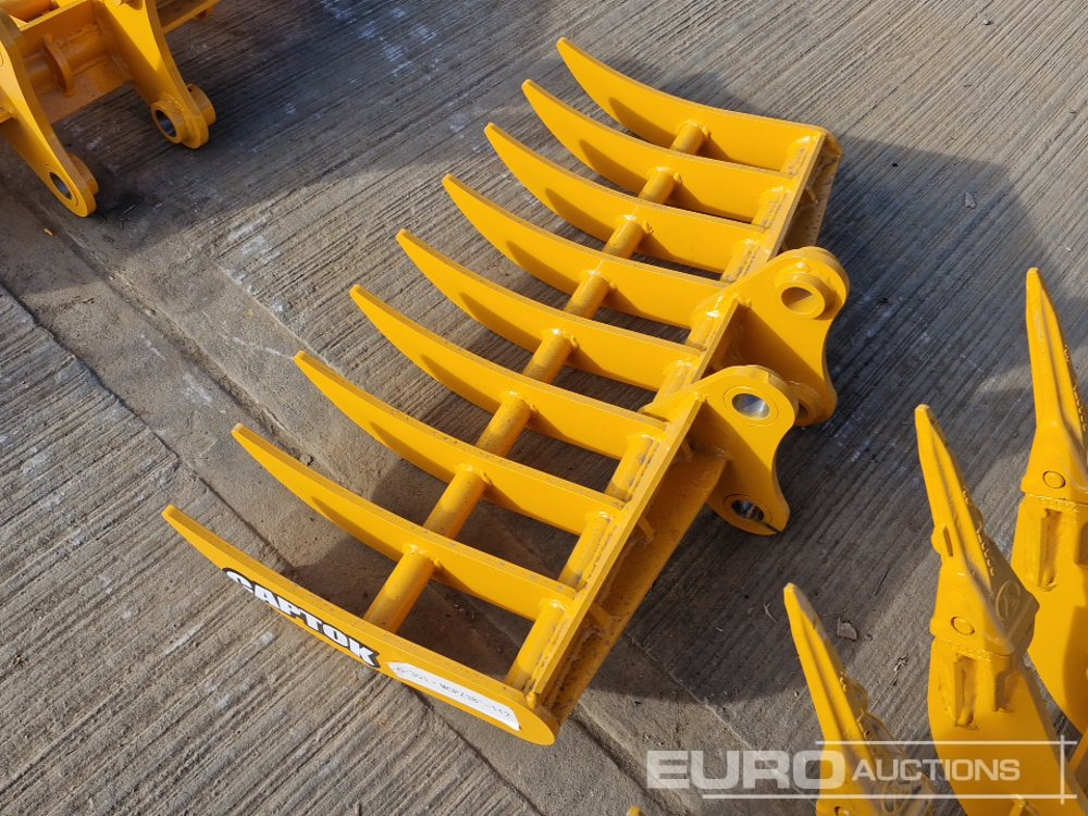 Unused Captok 38" Rake 40mm Pin to suit Mini Excavator - Godet: photos 3 Unused Captok 38" Rake 40mm Pin to suit Mini Excavator - Godet: photos 3