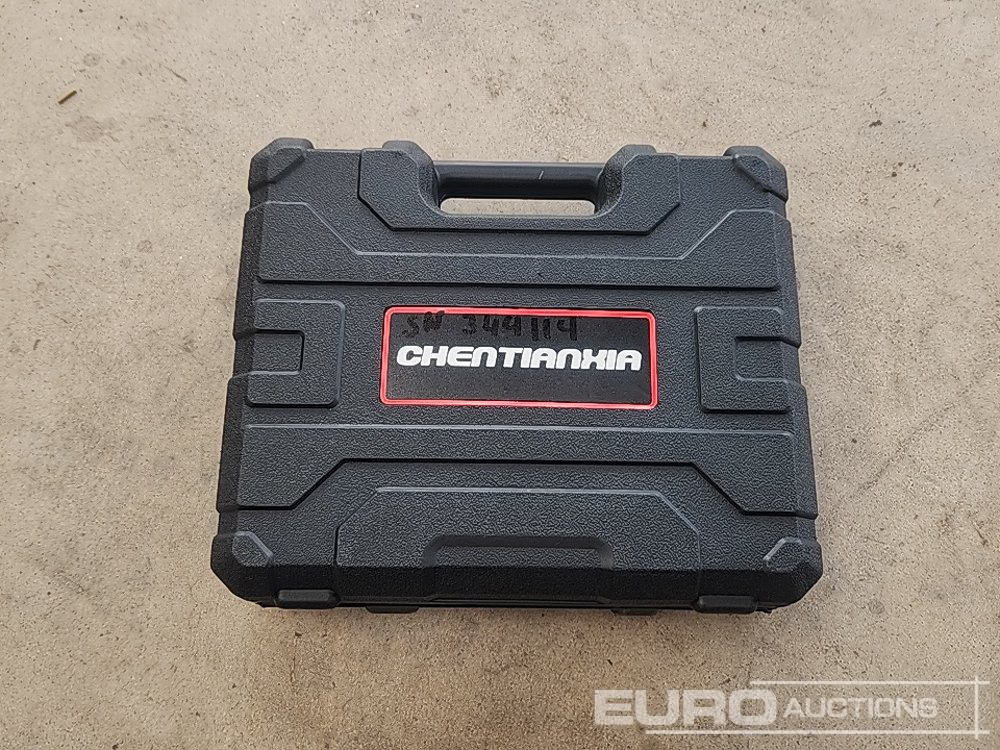 Unused Chentianxia 1/2" Cordless Impact Wrench, 21V Battery, Charger and Case - Équipement de garage: photos 1 Unused Chentianxia 1/2" Cordless Impact Wrench, 21V Battery, Charger and Case - Équipement de garage: photos 1