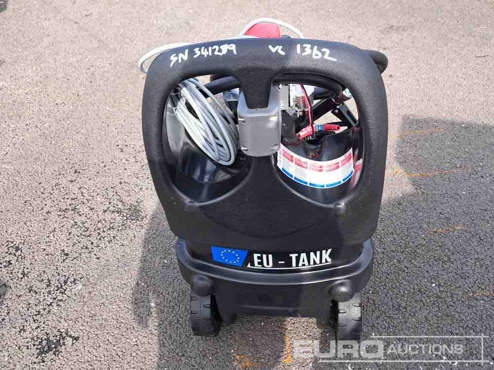 Unused Emiliana Serbatoi 55 Litre Diesel Caddy - Cuve de stockage: photos 4 Unused Emiliana Serbatoi 55 Litre Diesel Caddy - Cuve de stockage: photos 4