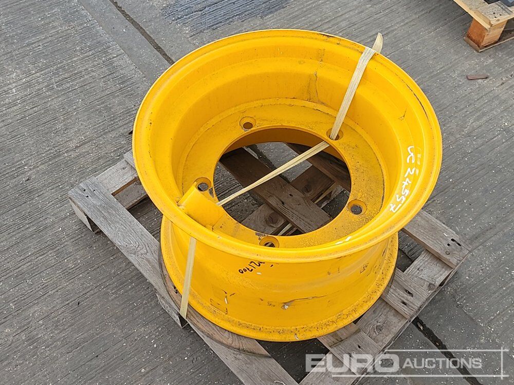 Unused JCB Rim - Pneu: photos 1 Unused JCB Rim - Pneu: photos 1
