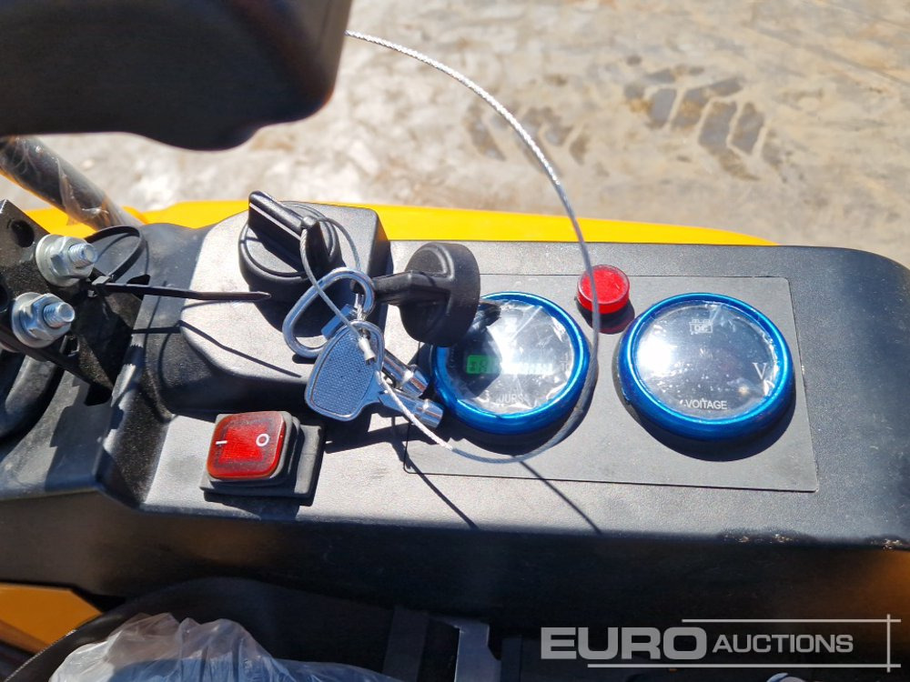 Mini pelle Unused JPC HT13: photos 34 Mini pelle Unused JPC HT13: photos 34