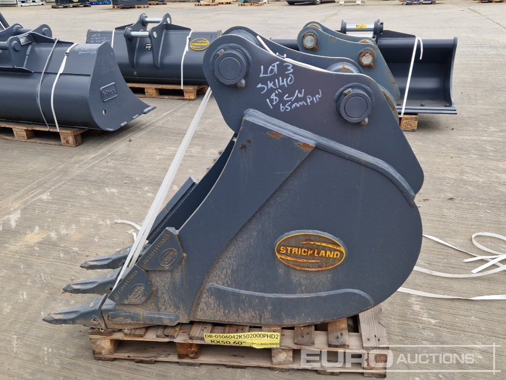 Unused Strickland 18" Digging Bucket 65mm Pin to suit 13 Ton Excavator - Godet: photos 2 Unused Strickland 18" Digging Bucket 65mm Pin to suit 13 Ton Excavator - Godet: photos 2