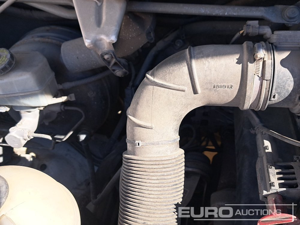 Véhicule utilitaire 2012 Mercedes Sprinter: photos 28