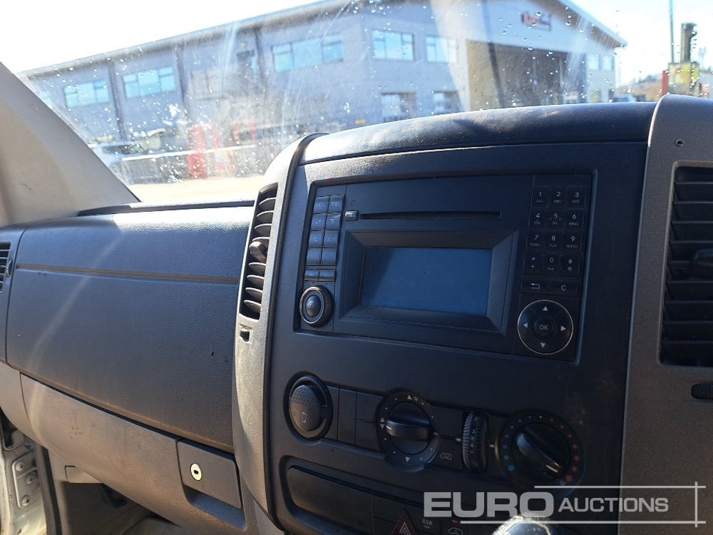 Véhicule utilitaire 2012 Mercedes Sprinter: photos 22