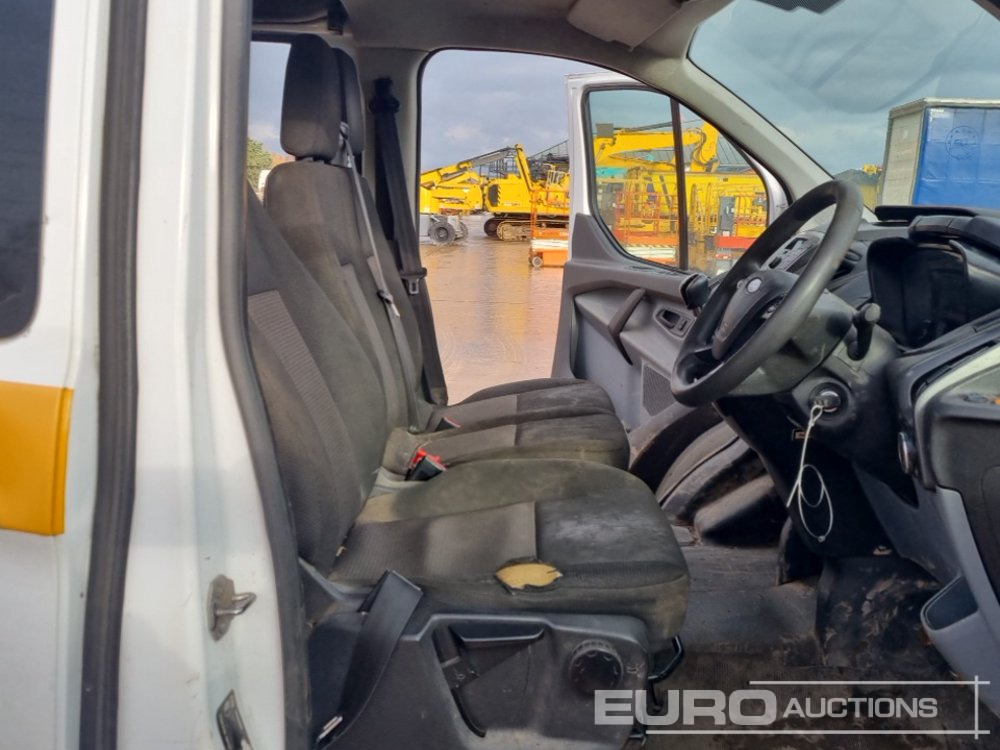 Véhicule utilitaire 2017 Ford Transit Custom 290: photos 25