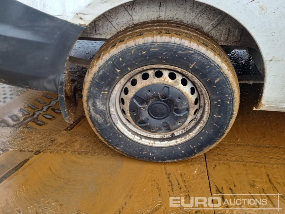 Véhicule utilitaire 2017 Ford Transit Custom 290: photos 11