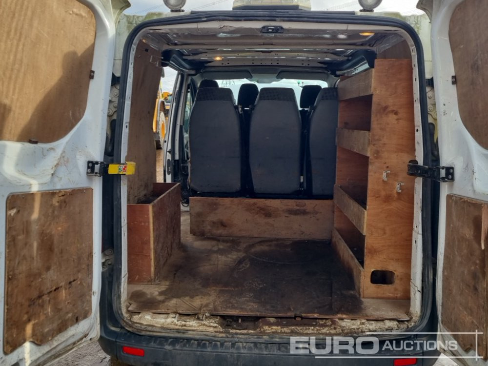 Véhicule utilitaire 2017 Ford Transit Custom 290: photos 19