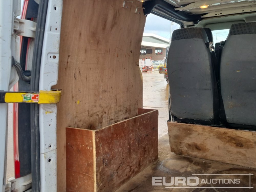 Véhicule utilitaire 2017 Ford Transit Custom 290: photos 21