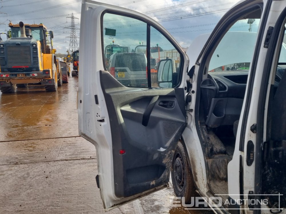 Véhicule utilitaire 2017 Ford Transit Custom 290: photos 22