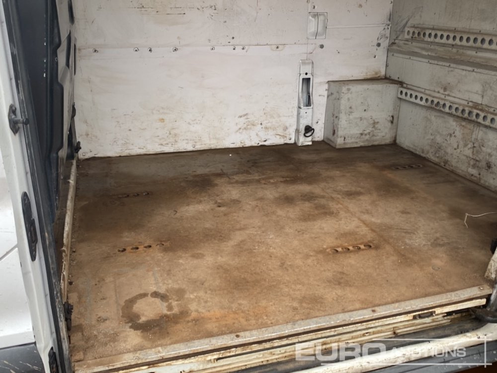 Véhicule utilitaire 2017 Ford Transit: photos 22