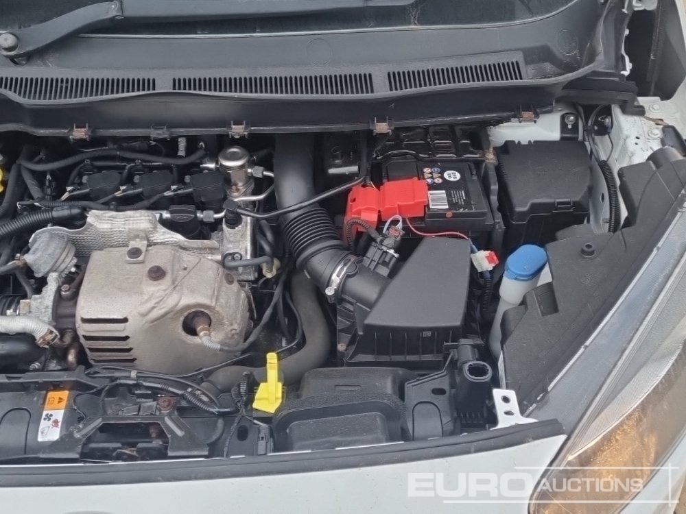 Véhicule utilitaire 2018 Ford Transit Courier: photos 14 Véhicule utilitaire 2018 Ford Transit Courier: photos 14