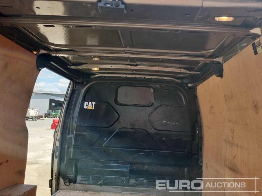 Véhicule utilitaire 2020 Ford Transit Custom 300: photos 19
