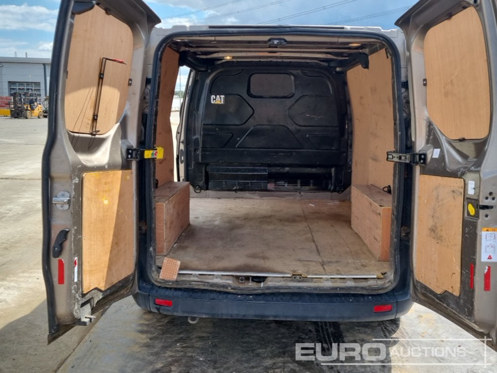 Véhicule utilitaire 2020 Ford Transit Custom 300: photos 16