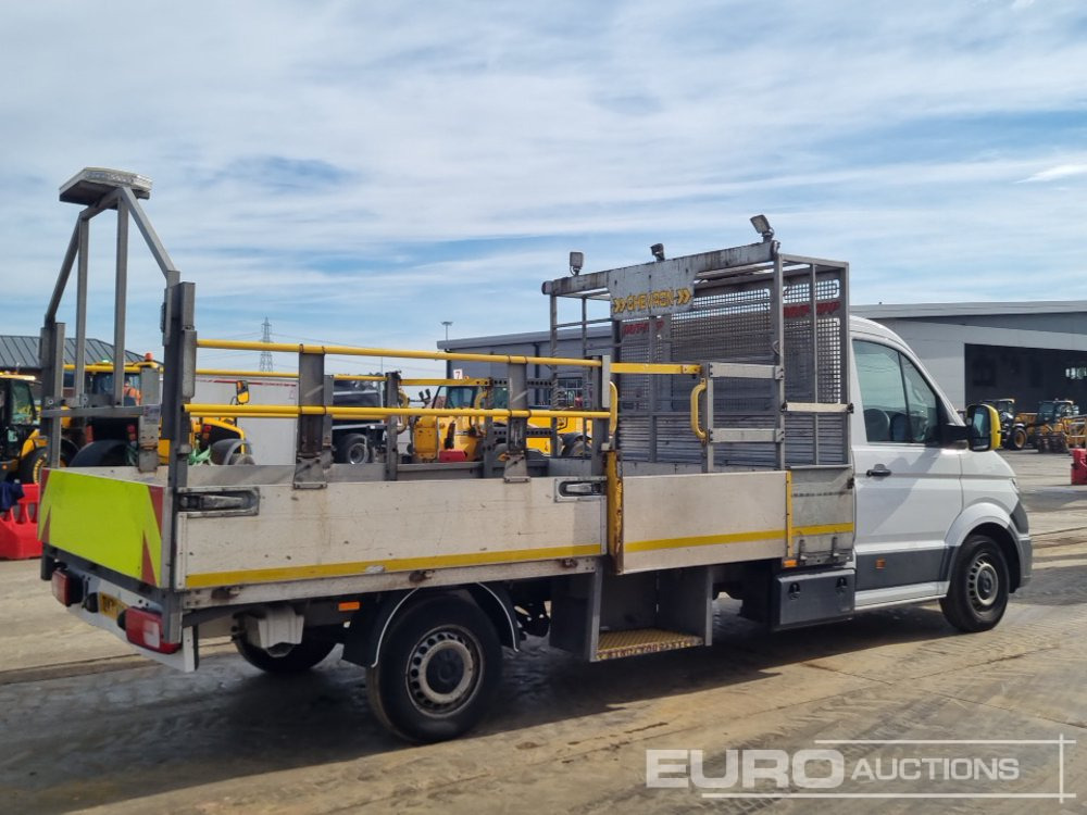 2021 Volkswagen Crafter CR35 Startline TDI - Véhicule utilitaire: photos 5 2021 Volkswagen Crafter CR35 Startline TDI - Véhicule utilitaire: photos 5