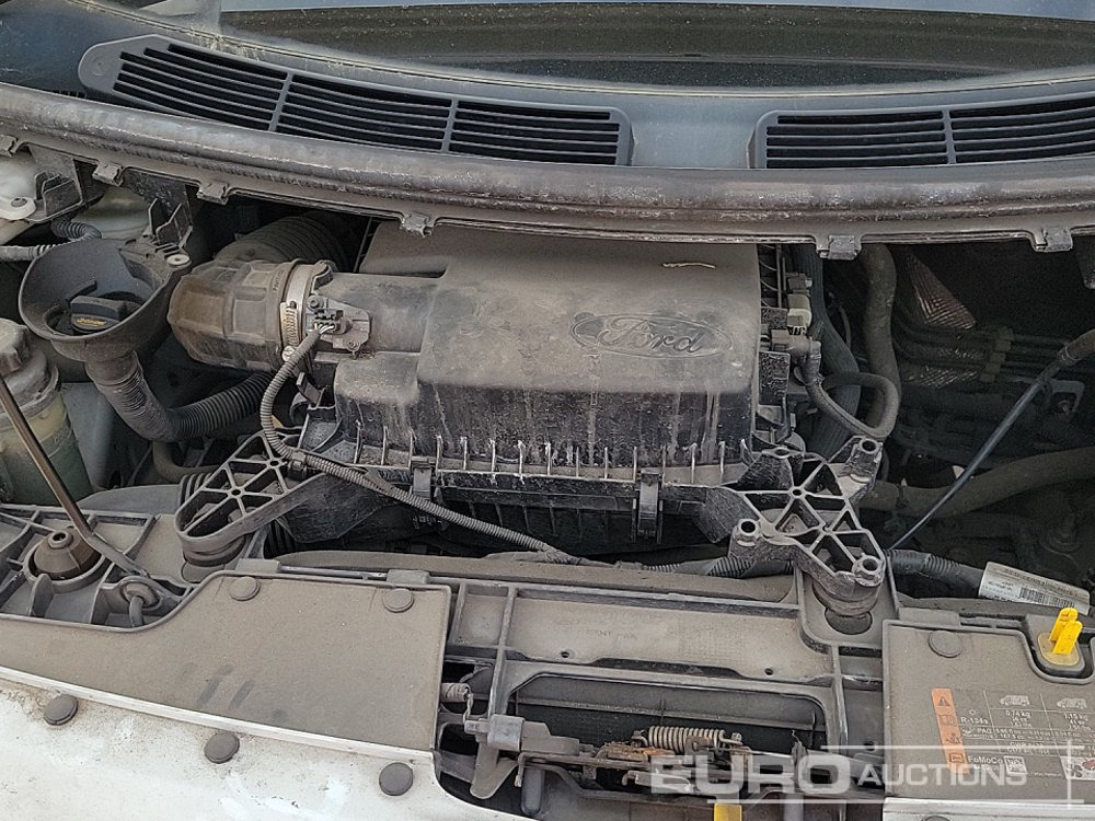 Véhicule utilitaire Ford Transit Custom 300: photos 14