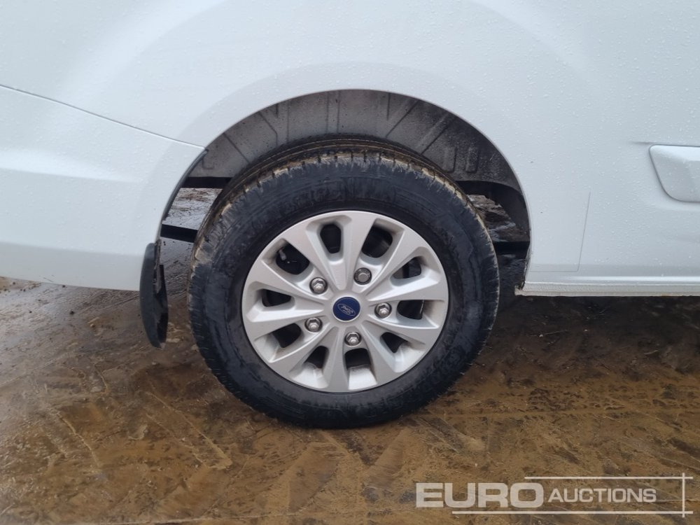 Véhicule utilitaire Ford Transit Custom 300: photos 11 Véhicule utilitaire Ford Transit Custom 300: photos 11