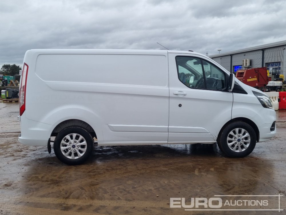 Véhicule utilitaire Ford Transit Custom 300: photos 6 Véhicule utilitaire Ford Transit Custom 300: photos 6