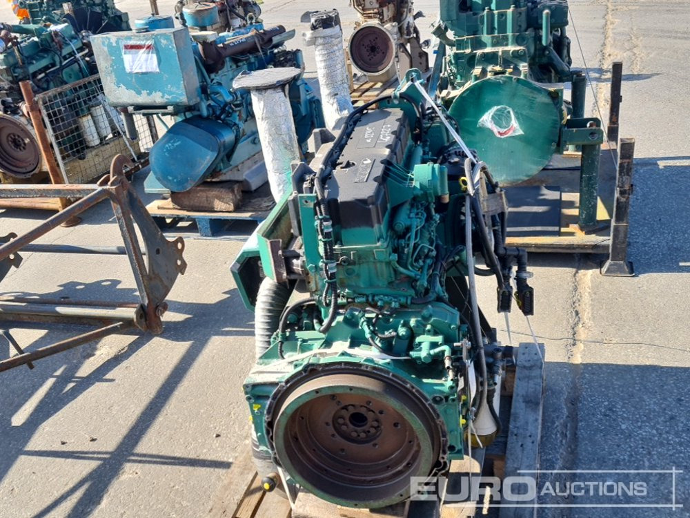 Volvo 6 Cylinder Engine - Moteur: photos 4 Volvo 6 Cylinder Engine - Moteur: photos 4