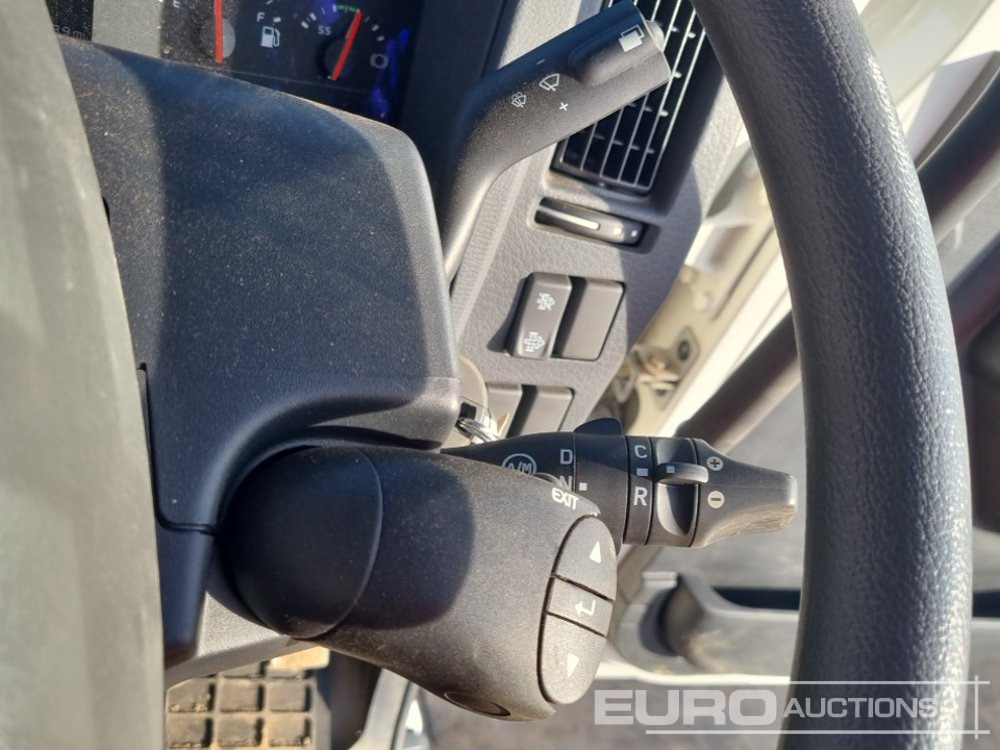 Camion plateau Volvo FE: photos 43