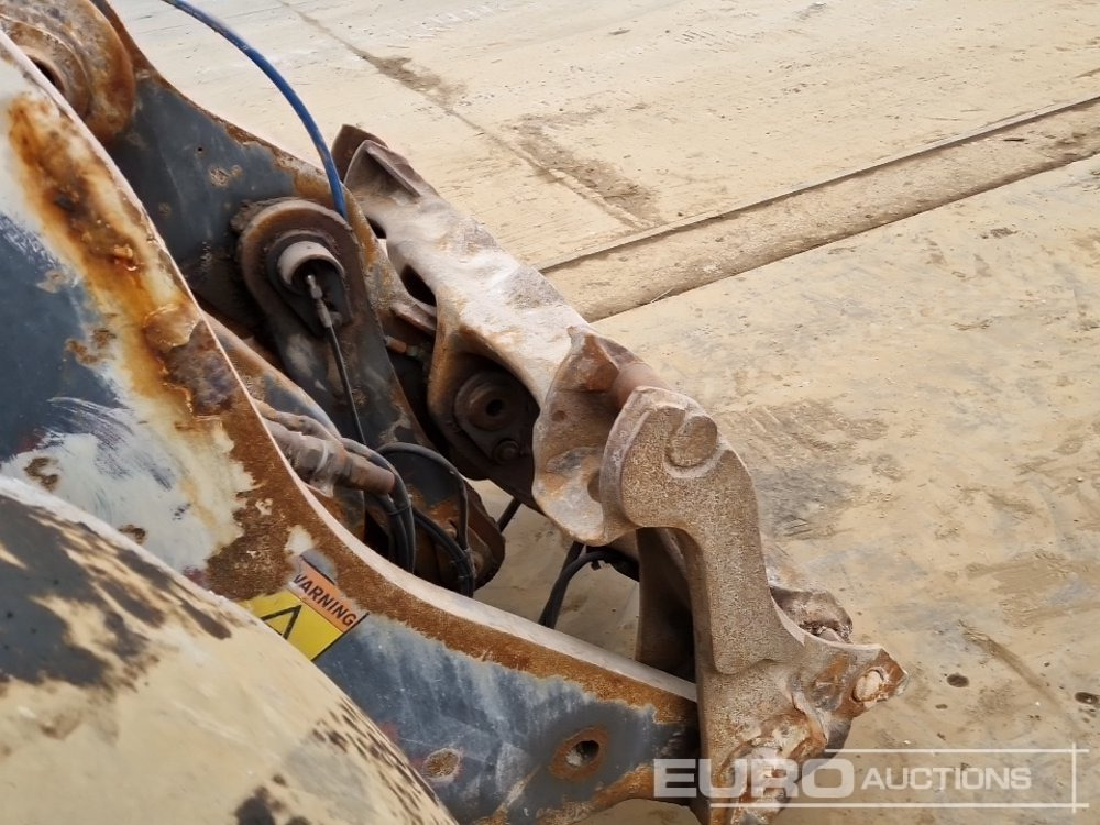 Chargeuse sur pneus Volvo L110F: photos 23