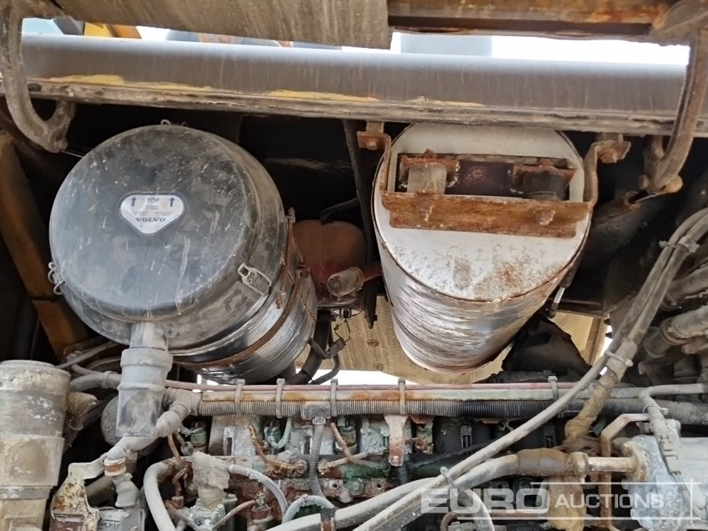 Chargeuse sur pneus Volvo L110F: photos 28