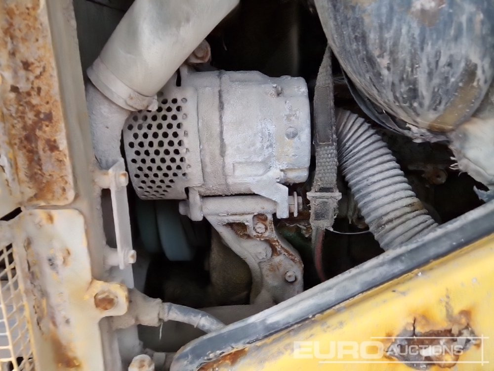 Chargeuse sur pneus Volvo L110F: photos 30