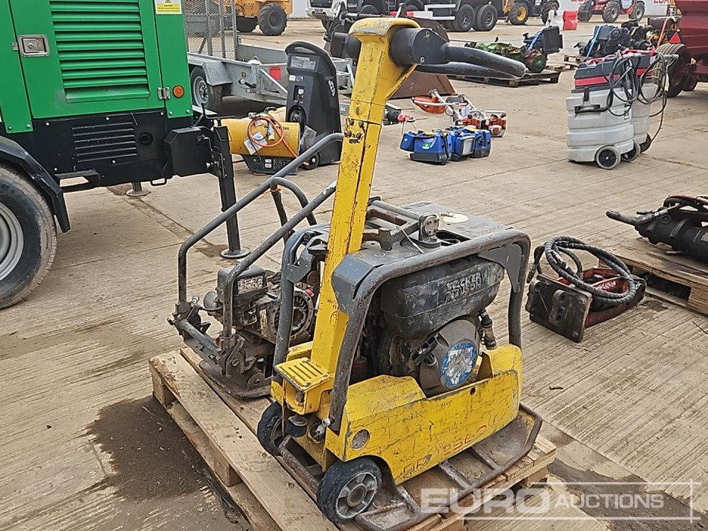 Wacker Neuson Diesel Compaction Plate, Compaction Plate (Spares) - Travaux routiers: photos 5 Wacker Neuson Diesel Compaction Plate, Compaction Plate (Spares) - Travaux routiers: photos 5