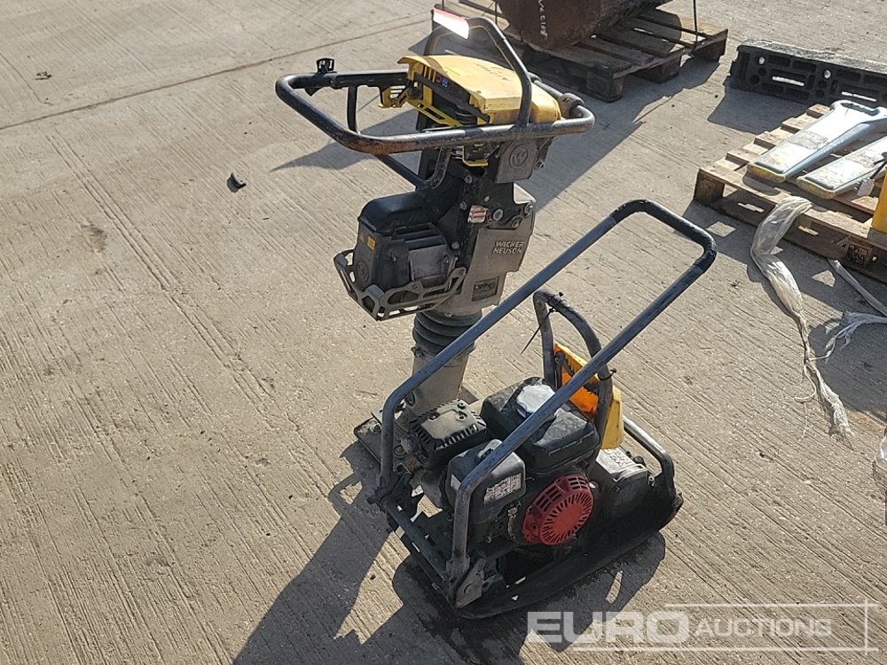 Wacker Neuson Electric Trench Compactor, Petrol Compaction Plate, Honda Engine - Travaux routiers: photos 5 Wacker Neuson Electric Trench Compactor, Petrol Compaction Plate, Honda Engine - Travaux routiers: photos 5