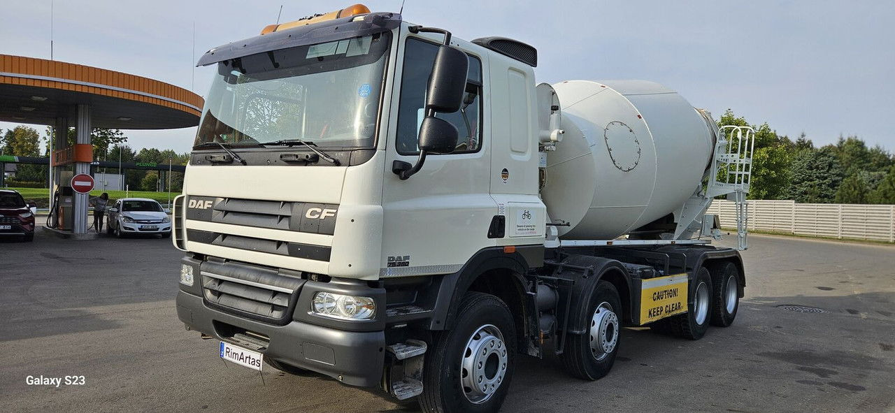 Camion malaxeur DAF CF 85.360: photos 18