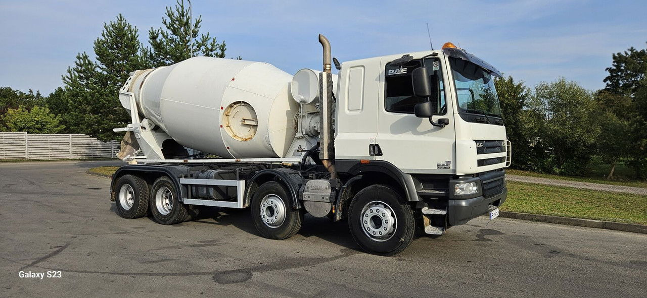 Camion malaxeur DAF CF 85.360: photos 14