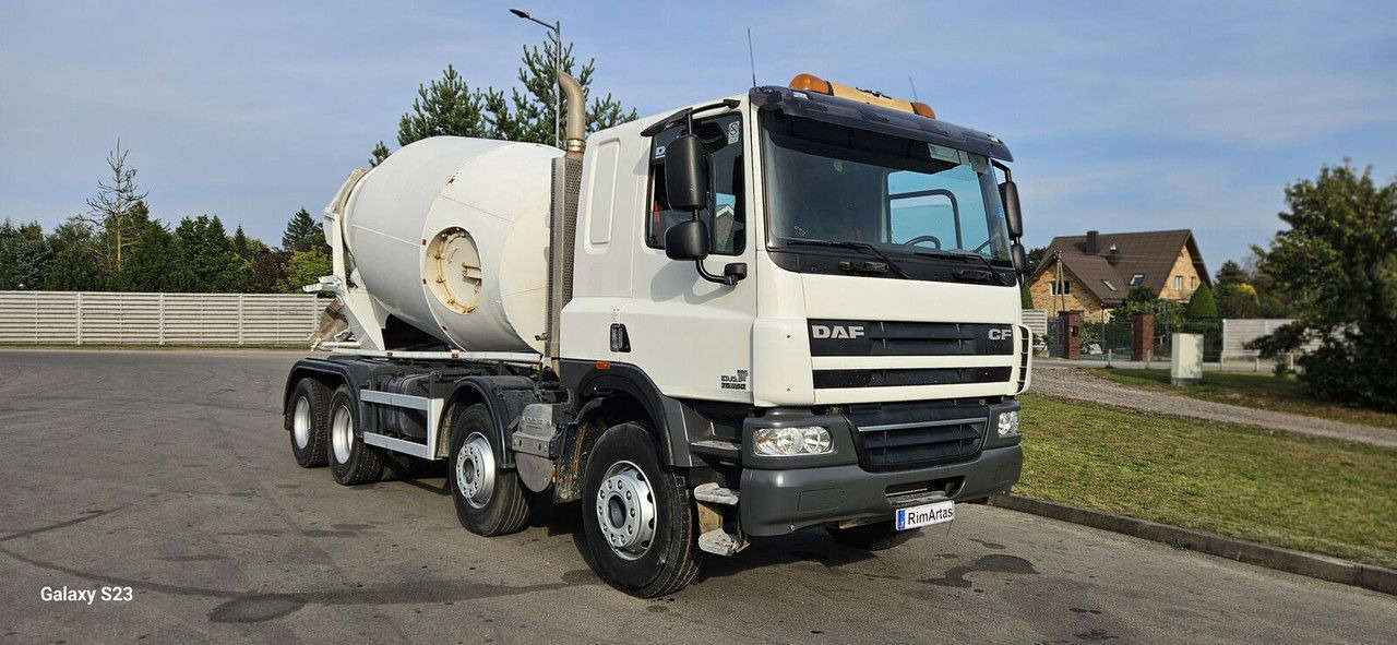 Camion malaxeur DAF CF 85.360: photos 15