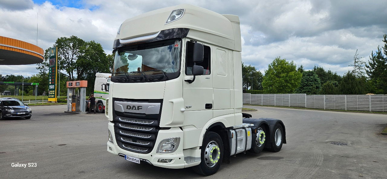 DAF XF 106.480 Superspace - Tracteur routier: photos 2 DAF XF 106.480 Superspace - Tracteur routier: photos 2