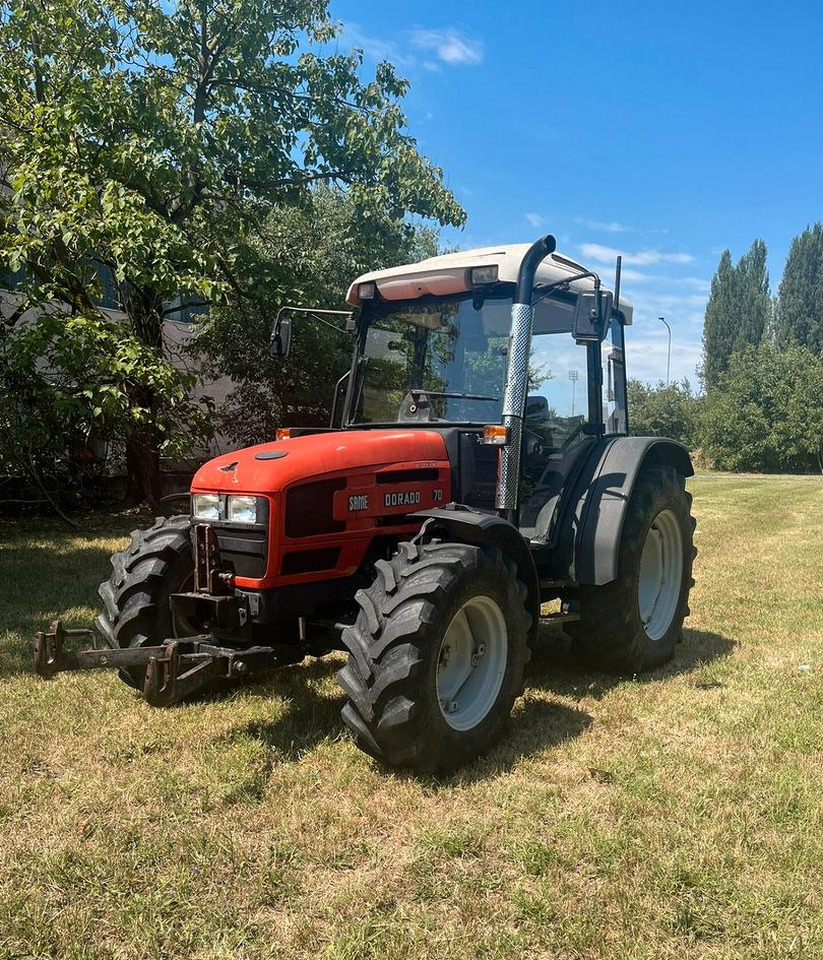 Trattore usato Same DORADO 70 DT - Tracteur agricole: photos 1 Trattore usato Same DORADO 70 DT - Tracteur agricole: photos 1