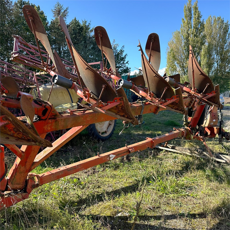 ABC Huard S/P 6 NSH - Charrue: photos 5 ABC Huard S/P 6 NSH - Charrue: photos 5