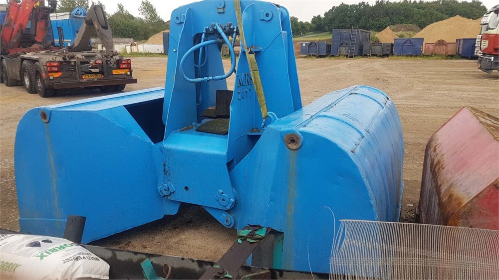 ABC Kran Grap - Benne preneuse pour Engins de chantier: photos 1 ABC Kran Grap - Benne preneuse pour Engins de chantier: photos 1