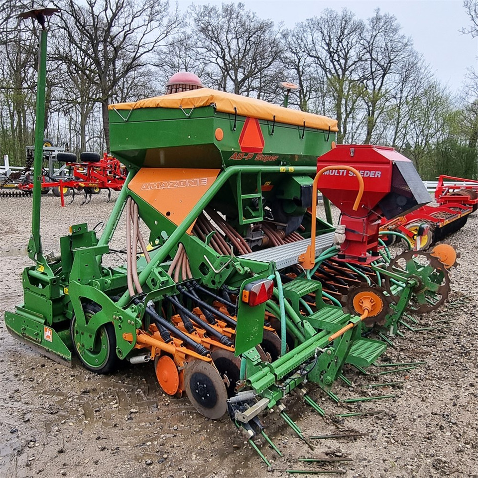 Amazone P 2000 - Semoir/ Planteuse: photos 3 Amazone P 2000 - Semoir/ Planteuse: photos 3